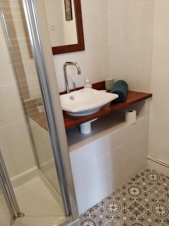 Les Armuriers, 2eme Etage Sans Asc Apartment *